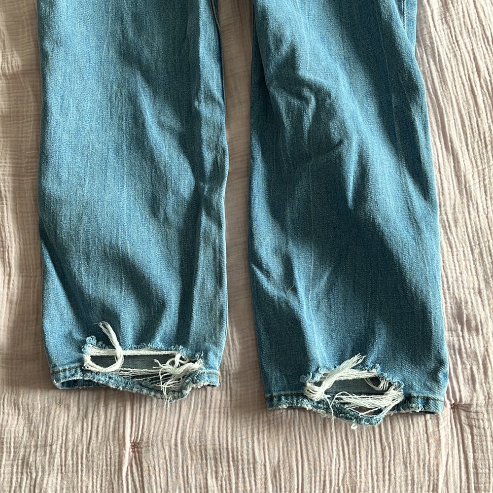 Abercrombie & Fitch Light Blue Women Jeans - Picture 3 of 3